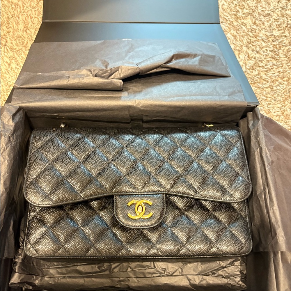 AUTHENTIC Chanel Classic Double Flap Jumbo Caviar Black With Gold Hardware